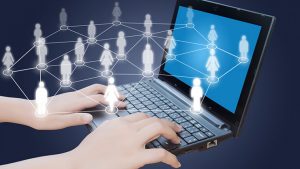 کارآفرین دنیای اینترنت