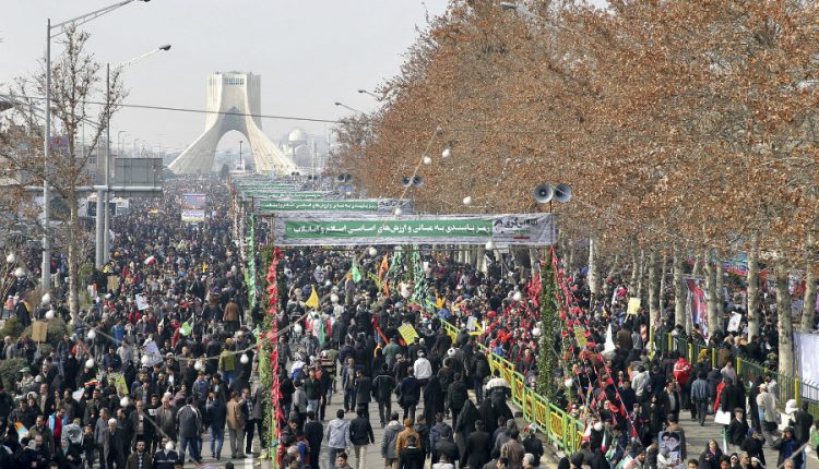 مسائل نظام اجتماعی ایران بعد از سال 68