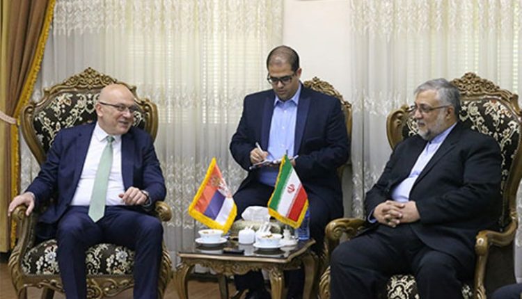 گفتگو با دراگان كويادينوويچ وزير فرهنگ و رسانه‌هاي صربستان 